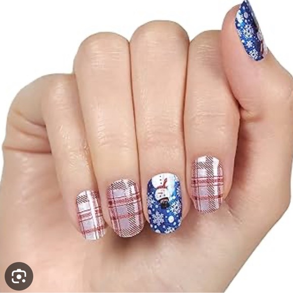COLOR STREET Snowman’s Land Real Nail Polish Strips 16 count Retired 3/$20 - Picture 1 of 5